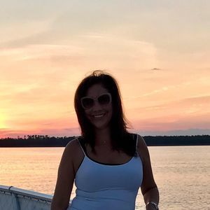 Meet your Posher, Rebecca